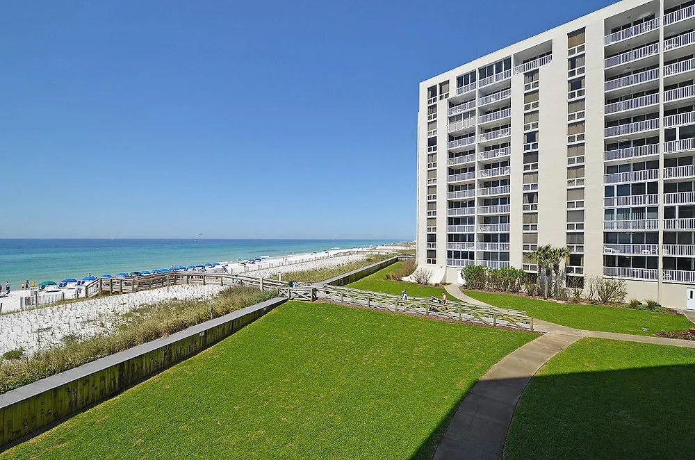Shoreline Towers By Dale E Peterson Vacations Destin