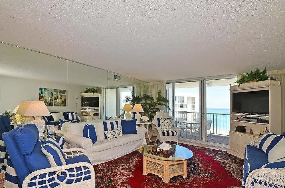 Shoreline Towers By Dale E Peterson Vacations Destin Hotel